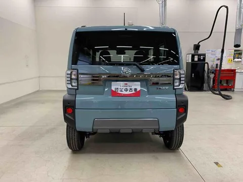Daihatsu Taft