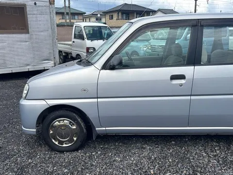Subaru Pleo