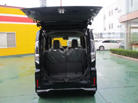 Suzuki Spacia Custom