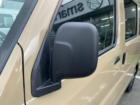Mitsubishi Minicab Van