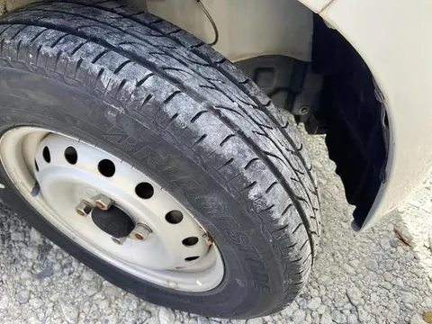 Subaru Pleo