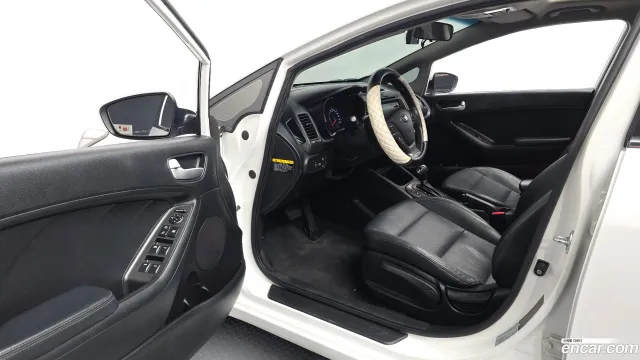 Kia Cerato (K3)
