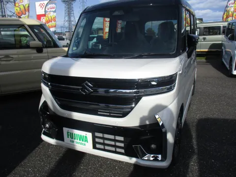 Suzuki Spacia Custom