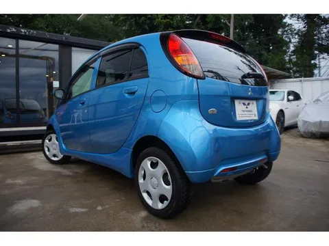 Mitsubishi I
