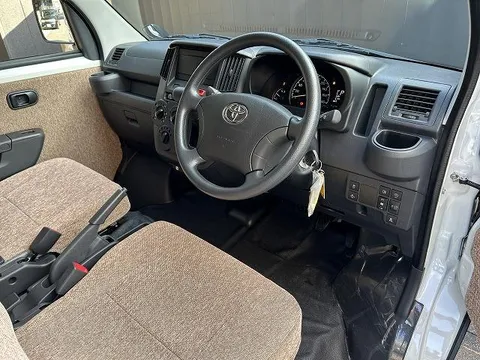 Toyota TownAce Van