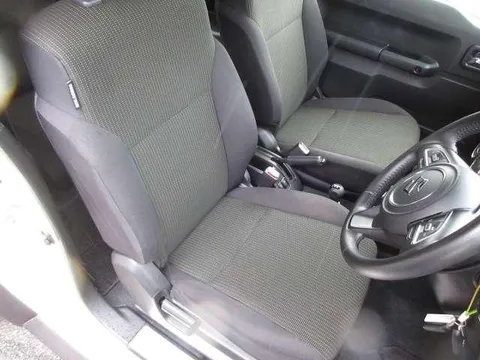Suzuki Jimny Sierra