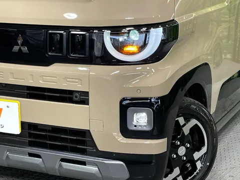Mitsubishi Delica Mini