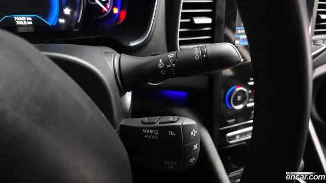 Renault Talisman (SM6)
