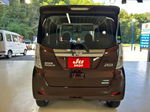 Nissan Dayz Roox