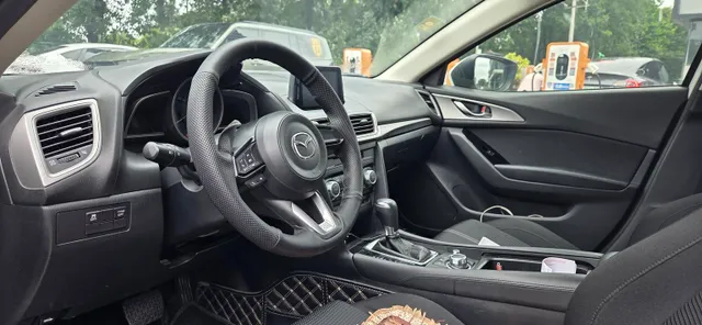 Mazda Mazda 3