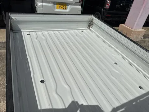 Mitsubishi Minicab Truck