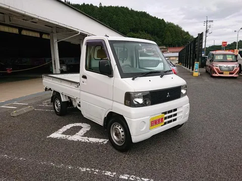 Mitsubishi Minicab Truck