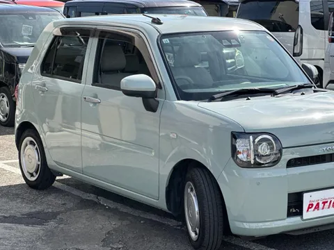 Daihatsu Mira Tocot