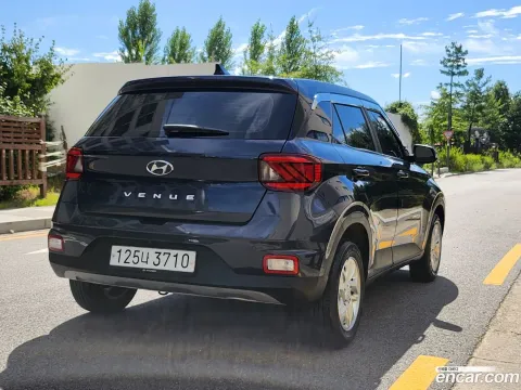 Hyundai Venue