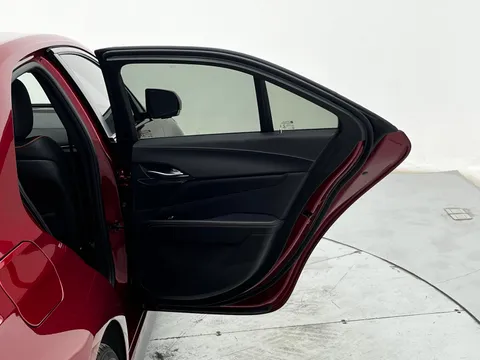 Cadillac CT4