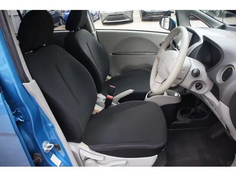 Mitsubishi I