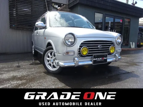 Daihatsu Mira Gino