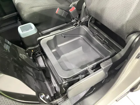 Suzuki Spacia Base