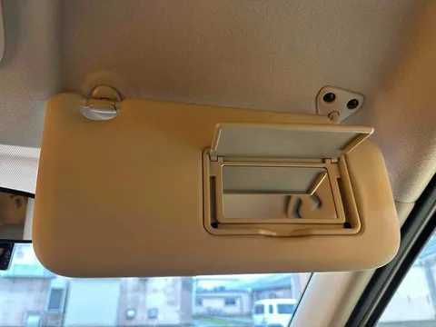 Mitsubishi eK X
