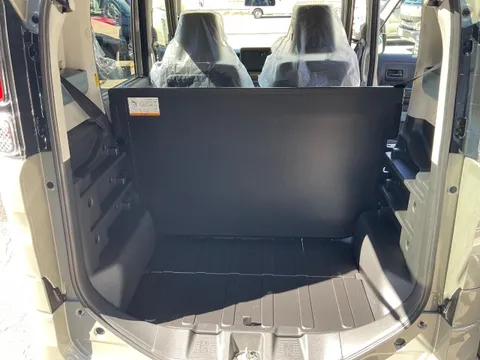 Suzuki Spacia Base