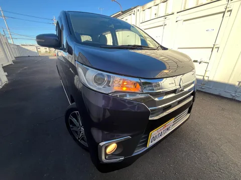 Mitsubishi eK Custom