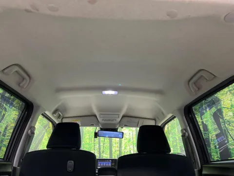 Toyota Pixis Joy
