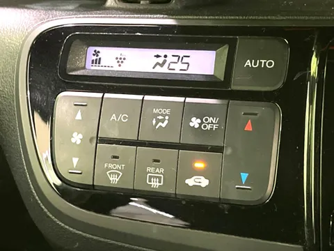 Honda N-BOX Slash