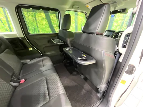 Suzuki Spacia Custom