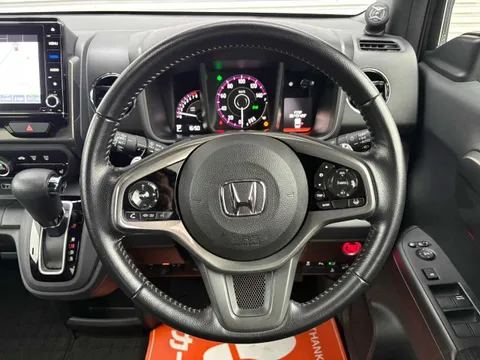 Honda N-WGN Custom