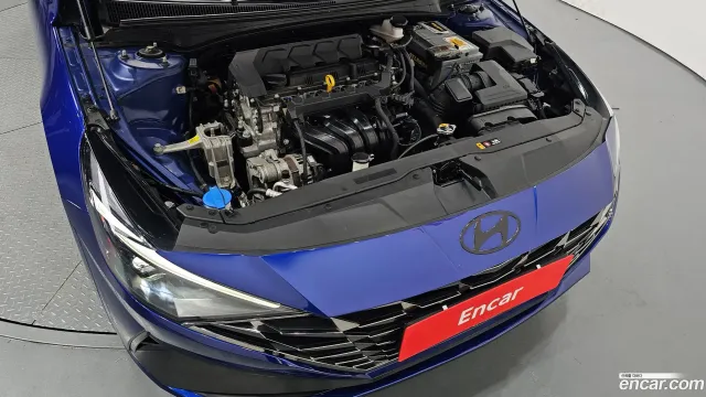 Hyundai Elantra (Avante)
