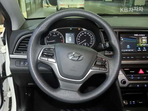 Hyundai Elantra (Avante)