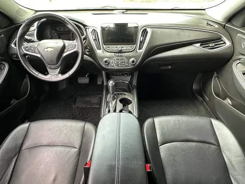 Chevrolet Malibu XL