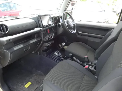Suzuki Jimny Sierra