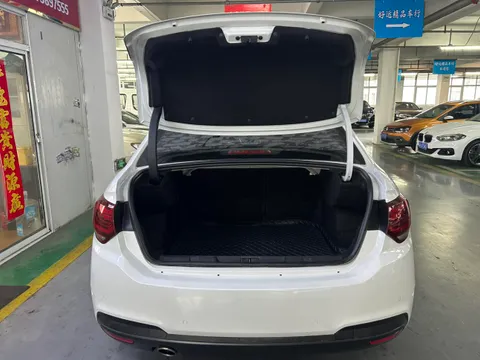 Citroen C4L