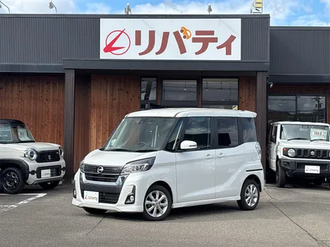 Nissan Dayz Roox