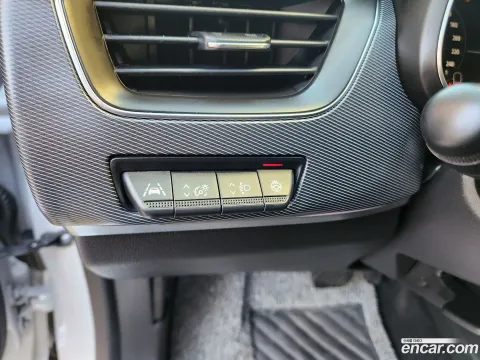 Renault XM3