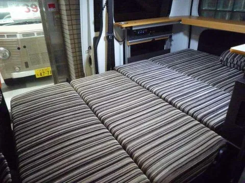 Toyota TownAce Van