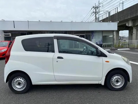 Subaru Pleo