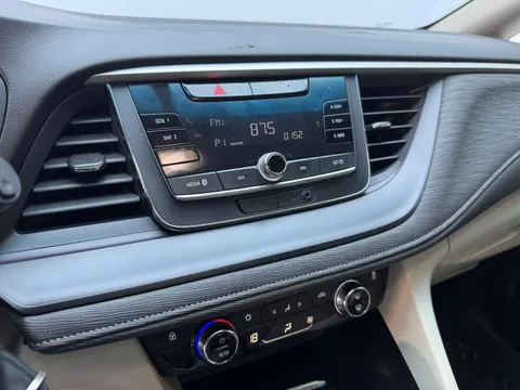 Buick GL6
