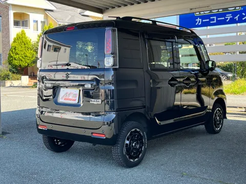 Suzuki Spacia Base