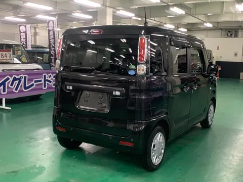 Suzuki Spacia