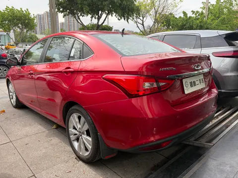 Chery Arrizo 5