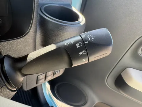 Daihatsu Mira Tocot