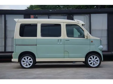 Daihatsu Atrai Wagon