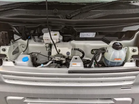 Nissan Clipper Van