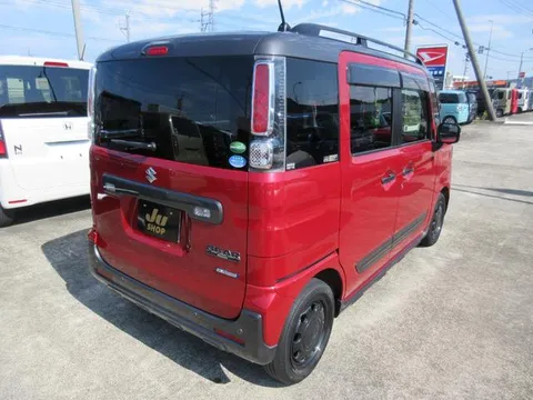 Suzuki Spacia Gear