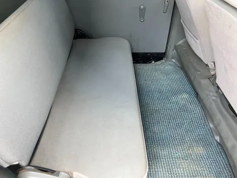 Mitsubishi Minicab Van