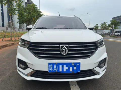 Baojun 360
