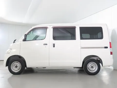 Toyota TownAce Van