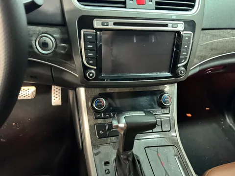 Haval H8